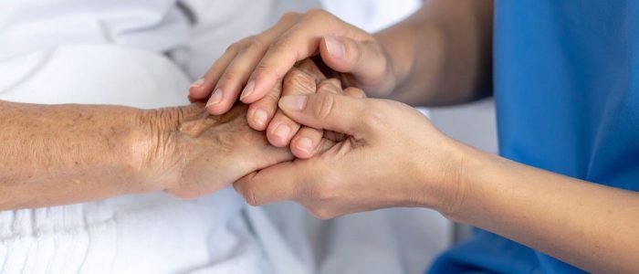 לחיות בכבוד